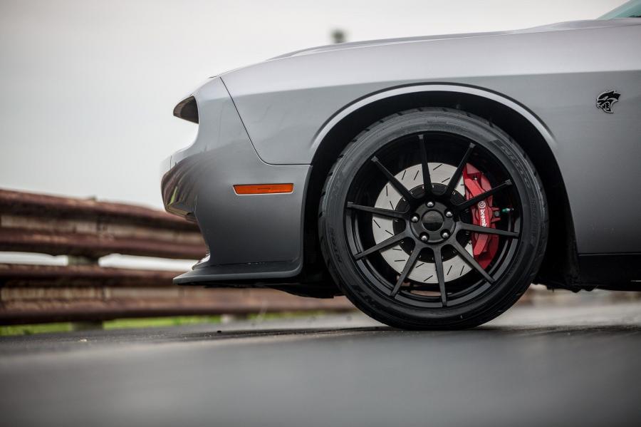  Dodge Challenger Hellcat HPE1000 Twin Turbo by Hennessey 2016 года  (фото 3 из 6)